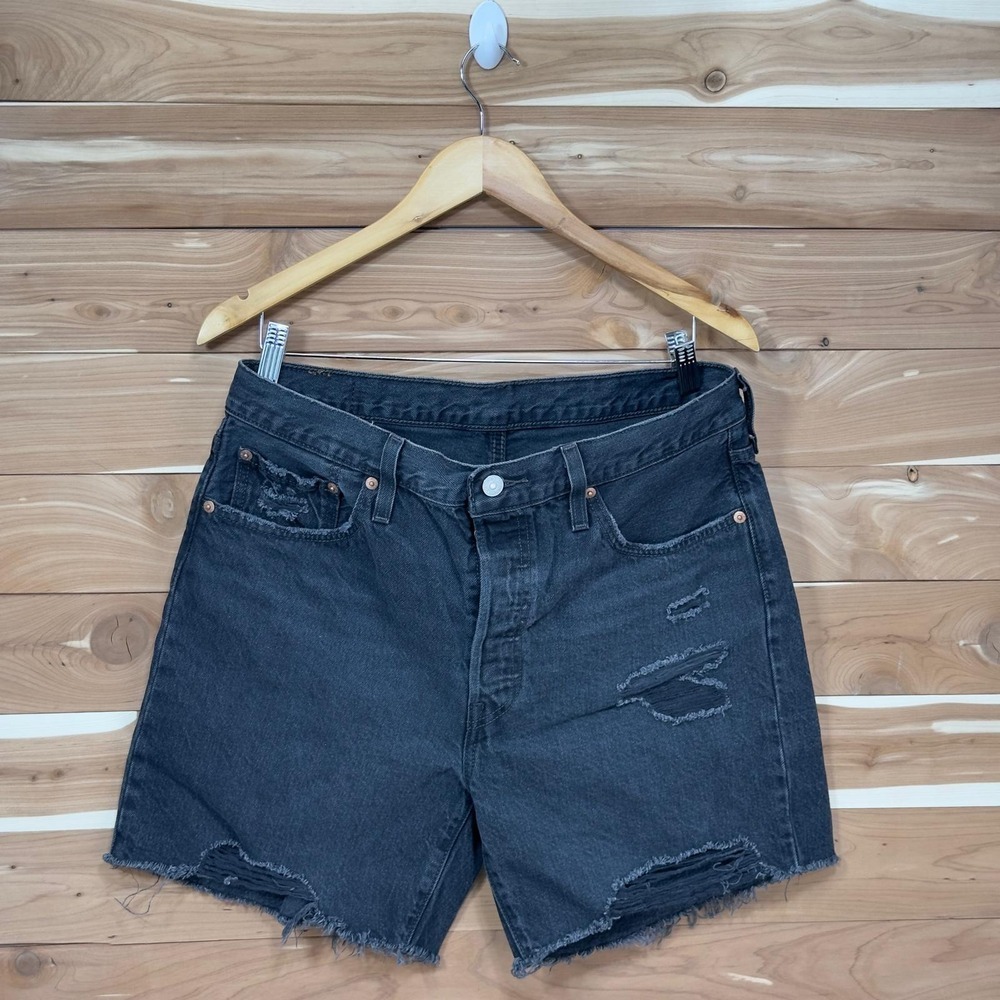 Levi's 501 Women's Shorts‎ Denim Distressed Black Wash Cut Off Size W32
